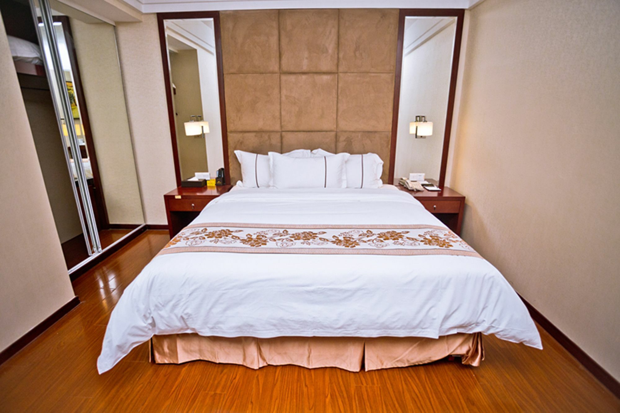 Guangzhou Ming Xin Hotel Exterior photo